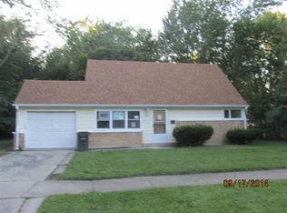 430 Wildwood Dr, Park Forest, IL