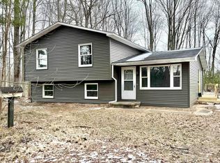 219 S Nine Mile Rd, Midland, MI 48640