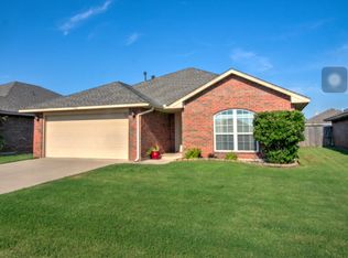 2512 Queenston Ave, Norman, OK 73071