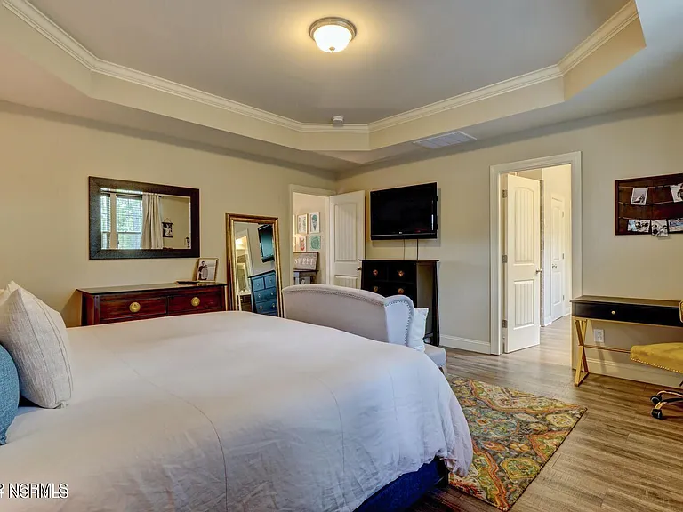 363 Belvedere Dr — Photo 24