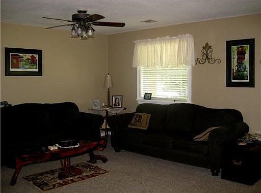 4th image of 5801 Brighton Pl