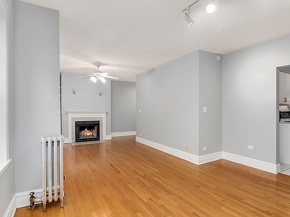 5th image of 1203 W Lill Ave #1