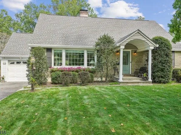 20 Baker Rd, Livingston Twp., NJ 07039