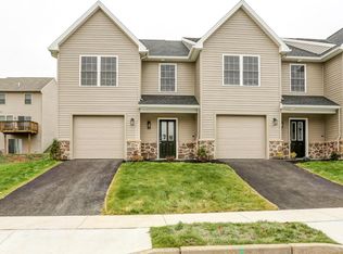44 Brook Side Dr, Carlisle, PA 17013