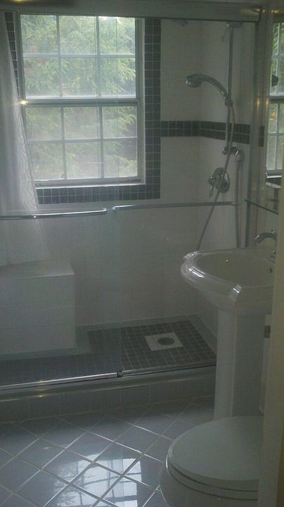2nd image of 1905 N Rhodes St APT 40