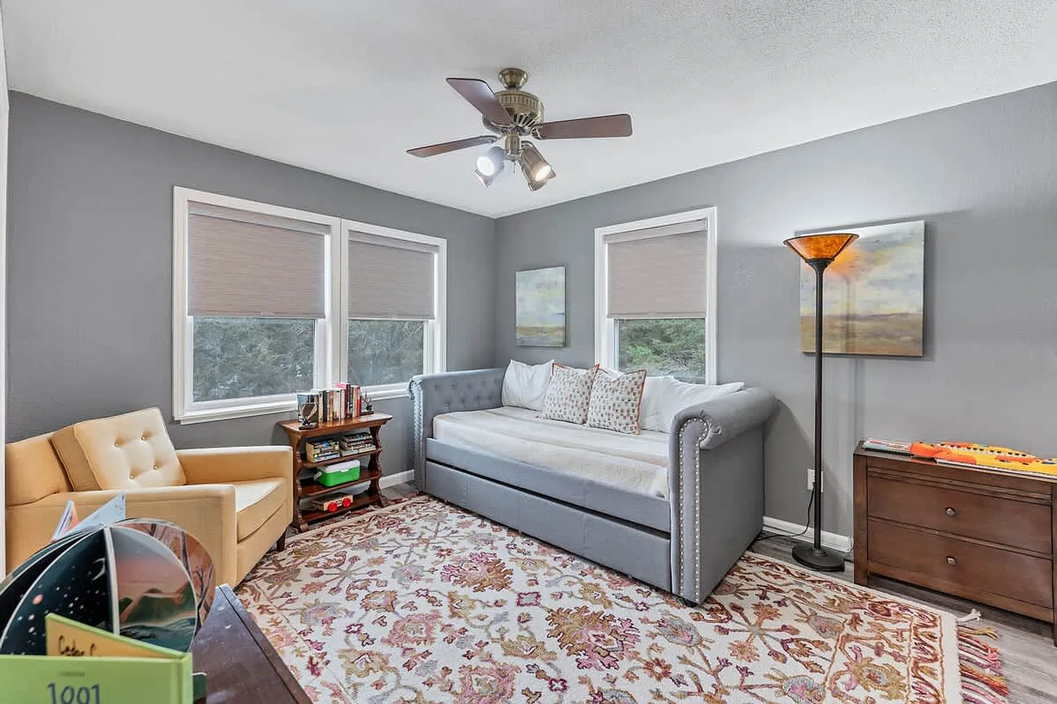 3 bed, 2.0 bath, 1227 sqft, $6,234 — Photo 1