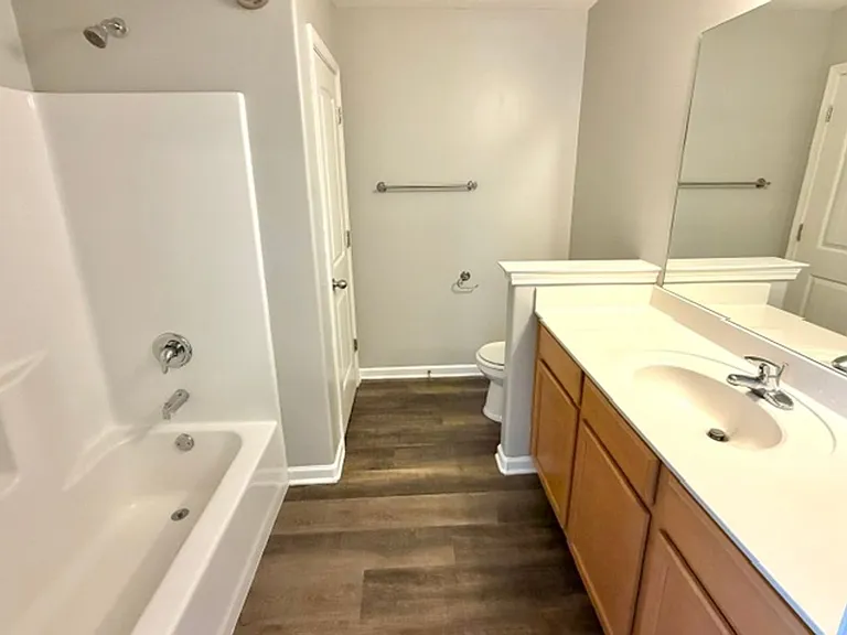 1039 Crayton Ridge Dr — Photo 6