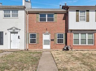 1804 Gallaher Ave, Saint Charles, MO 63301