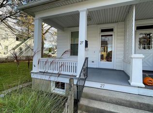 27 W High St, Hummelstown, PA 17036