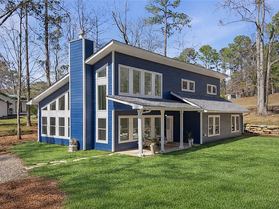 2nd image of 235 Hickory Way