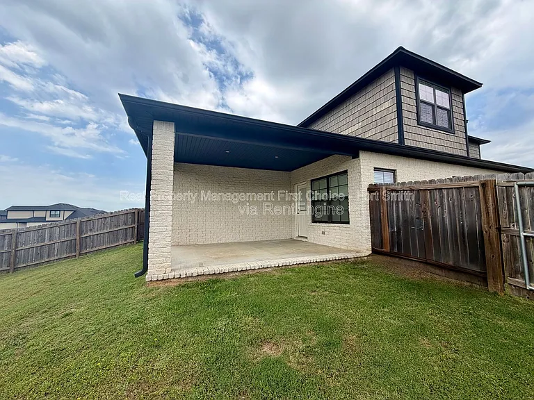 6605 Leightyn Ln — Photo 19