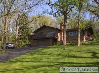 35W063 Duchesne Dr, Dundee, IL