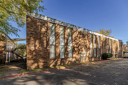 Berclair Apartments Photo 1