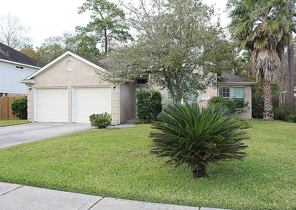 1st image of 27182 Kings Manor Dr S