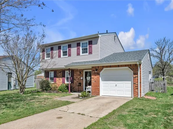5144 Edon Hall Ln, Virginia Beach, VA 23464
