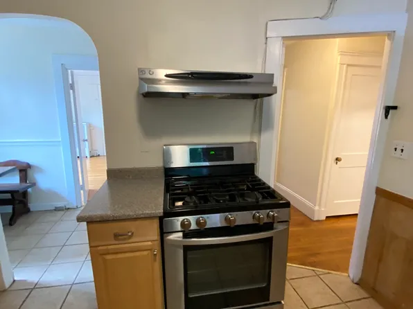 28 Manet Rd #1, Chestnut Hill, MA 02467