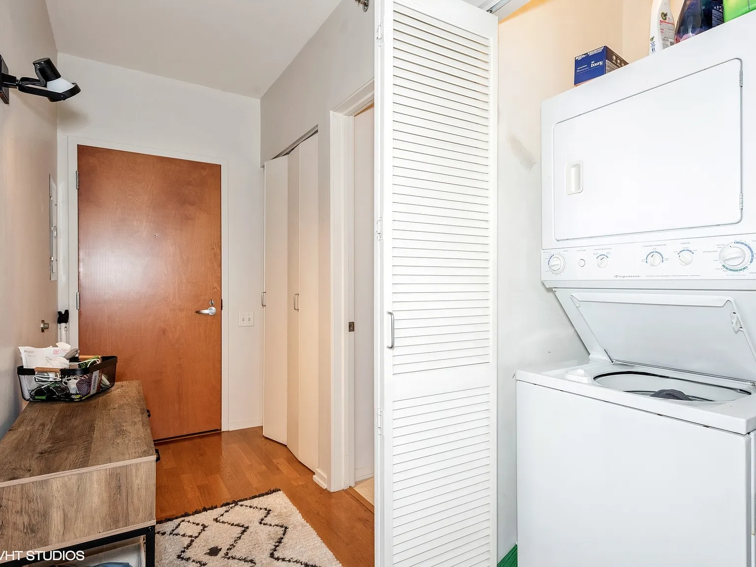 1 bed, 705 sqft, $2,600 — Photo 4