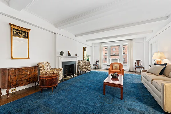 Sold by Compass | media 1