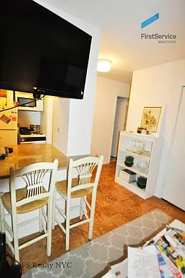 Rented by FirstService Realty (legacy) | media 12