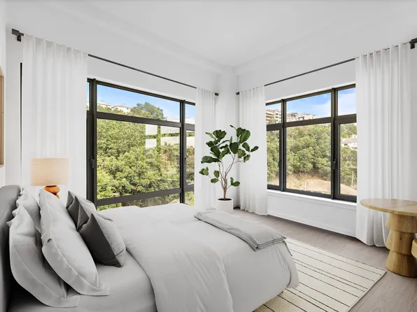 143 Old River Road image 23 of 47