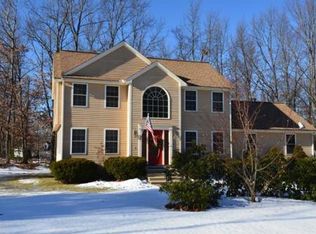 48 Lancaster Rd, Clinton, MA 01510