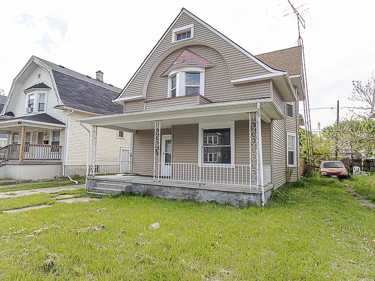 315 Eastern Ave — Photo 37