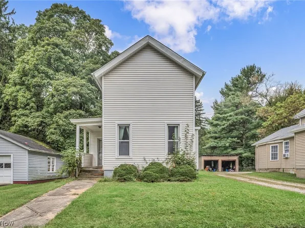 535 Day St, Ravenna, OH 44266