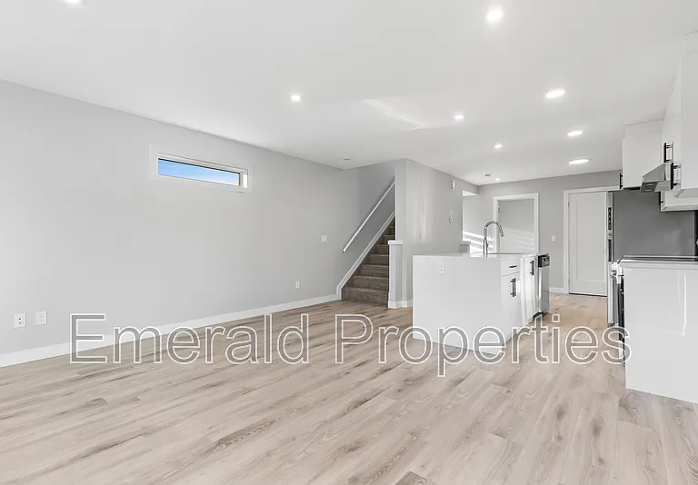 10441 132nd St NW — Photo 12