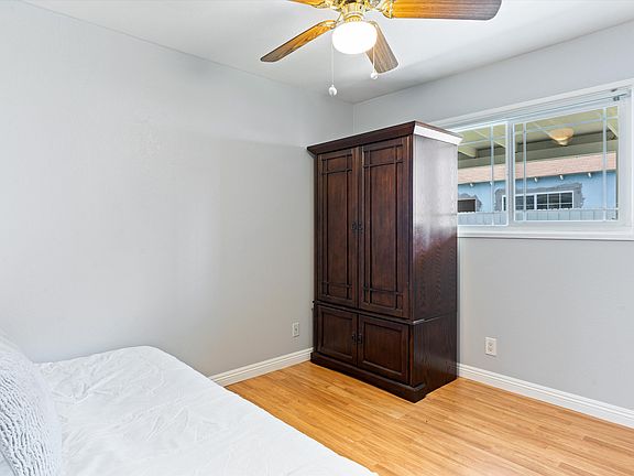 5th image of 20606 Sylvanwood Ave