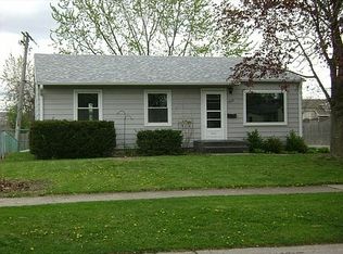 1012 Lilac Ln, Joliet, IL 60435