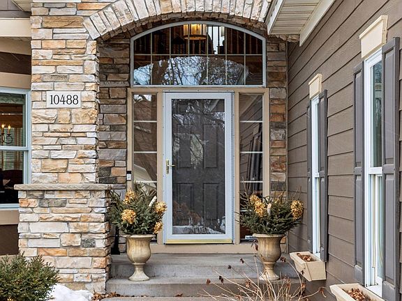 4th image of 10488 Raleigh Rd