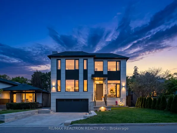 35 Foxwarren Dr, Toronto, ON M2K 1L1