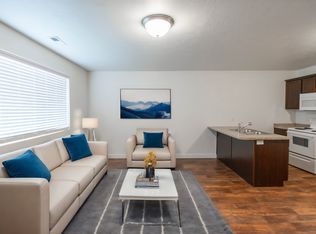 Tucker Row, Orem, UT 84057