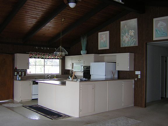 Open kitchen plan.