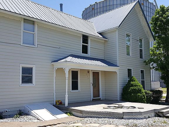 Front Entry/ Trex deck
