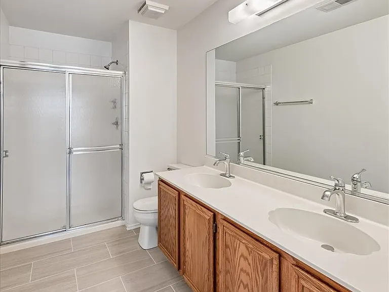 417 Cobbler Ct #2 — Photo 9