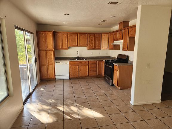 2nd image of 13969 Northstar Ave