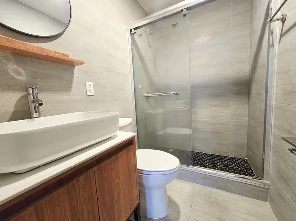 6020 3rd Avenue image 10 of 19