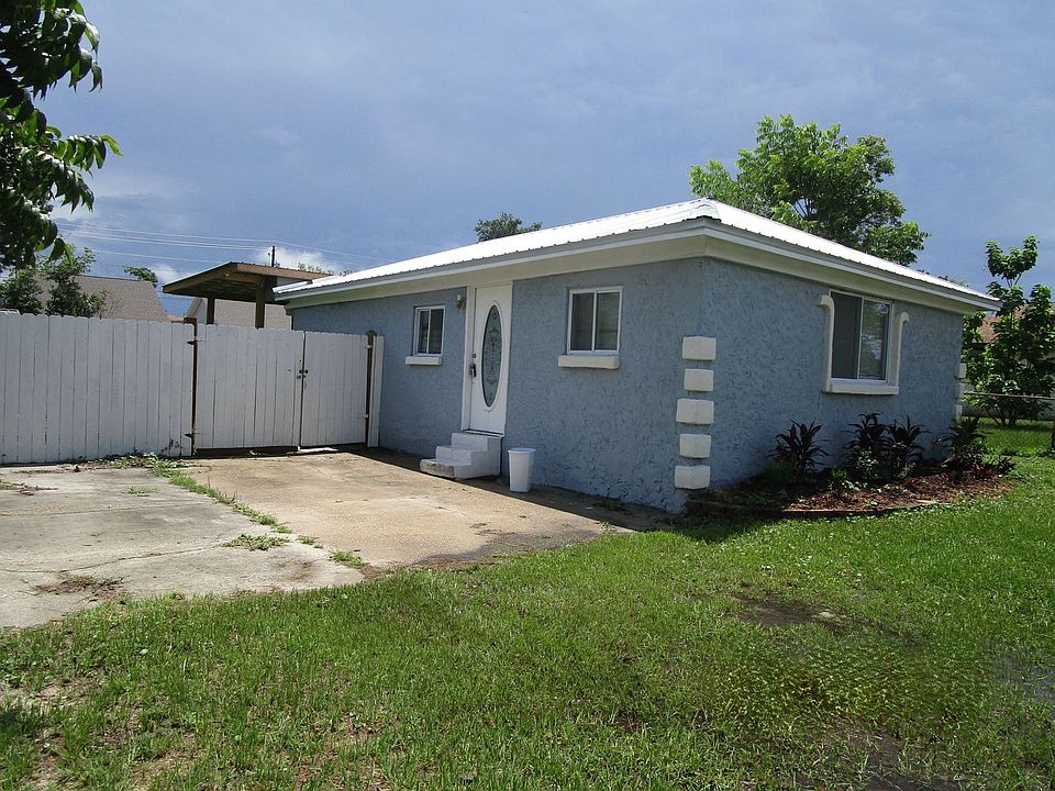 1st image of 3020 Selma Ave