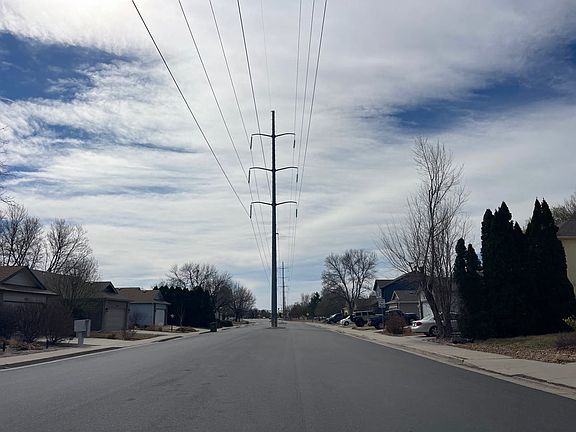 4th image of 1763 Denver Ave
