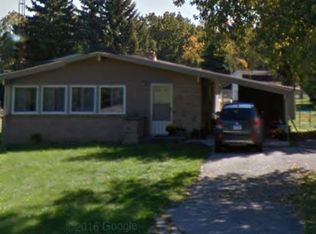 1207 Baldwin Rd, Lapeer, MI 48446