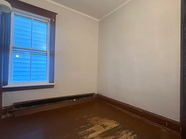 692 State St #1 — Photo 10