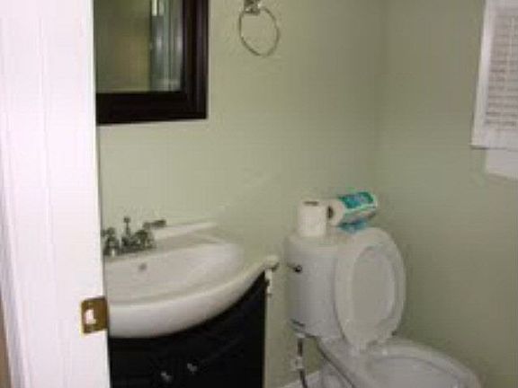 5th image of 632 N Columbus St