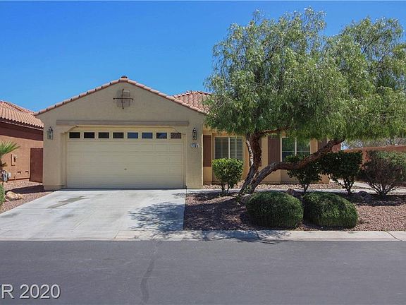 2nd image of 7136 Royal Melbourne Dr