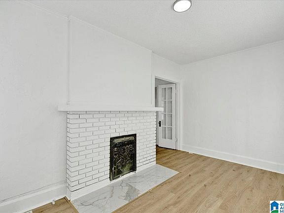 4th image of 2224 28th St W