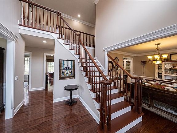 2nd image of 229 Dorsay Valley Dr
