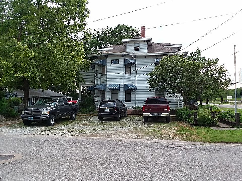 1st image of 601 W 9th Ave
