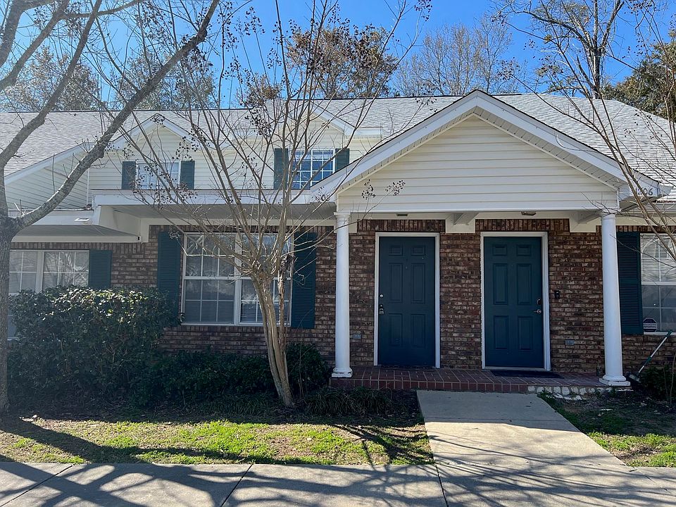 1st image of 2738 W Tharpe St APT 1205