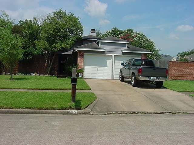 1st image of 6815 Heather Hollow Dr