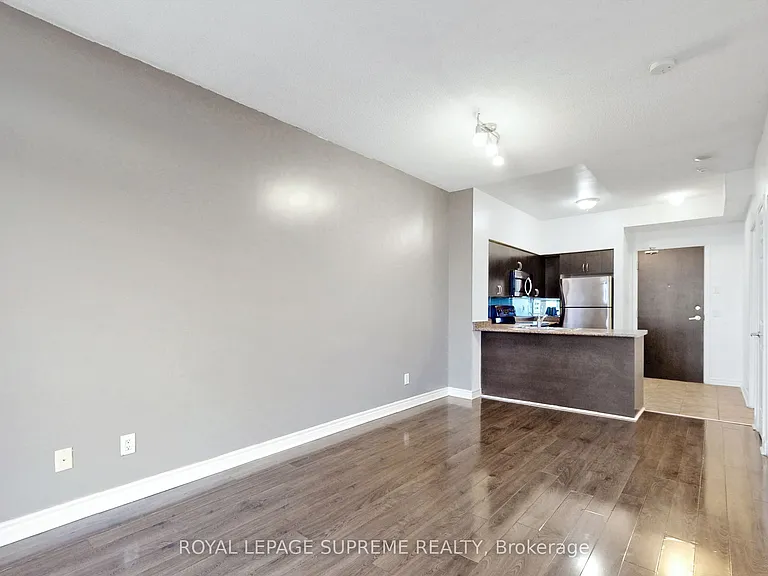 388 Prince Of Wales Dr #1505 — Photo 4